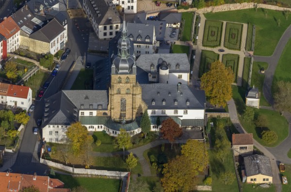 Church and Benedictine Abbey Tholey, Tholey, Saarbrücken, Saarland, Germany, Europe, aerial view, birds-eyes view, aerial photography, aerial photography, overview, overview, bird's eye view