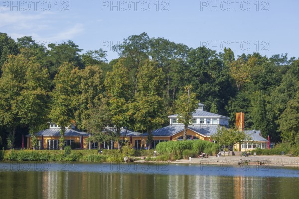 Restaurant lighthouse im Harburger Stadtpark, Harburg, Hamburg, Germany