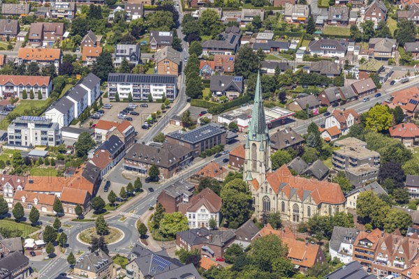 Aerial view, catholic church St. Johannes Baptist, Kirchstraße. Altenberge, Münsterland, North Rhine-Westphalia, Germany, Altenberge, place of worship, DE, Europe, religious community, place of worship, church, parish, denomination, aerial view, aerial photography, aerial photography, religion, overview, bird's-eye view, overview