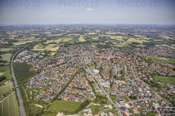 Aerial view, aerial view, Altenberge, Münsterland, North Rhine-Westphalia, Germany, Autohaus Brömmler Nissan dealer, federal road B54, DE, Europe, distant view, property tax, real estate, state road L874, agricultural fields, aerial view, aerial photography, aerial photography, Münsterstraße, parcels, townscape, urban area, overview, bird's eye view, residential area, living and life, residential area, residential buildings, residential quality, residential neighbourhood, housing estate, birds-eyes view, overview