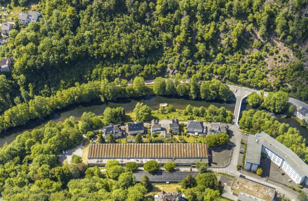 Aerial view, river Lenne, tax office, Saleen Kunststoff GmbH, Altena, Sauerland, Märkischer Kreis, North Rhine-Westphalia, Germany, DE, Europe, tax office Altena, commercial enterprises, commercial area, commercial location, commercial use, green trees, aerial photograph, aerial photography, aerial photography, overview, bird's-eye view, Winkelsen, birds-eyes view, overview