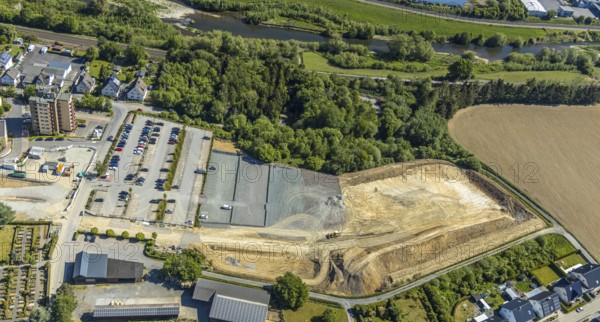 Aerial view, Hochsauerland Clinic, construction site, St. Petri Catholic Cemetery, Arnsberg, Sauerland, Hochsauerlandkreis, North Rhine-Westphalia, Germany, construction work, construction area, construction site, building plots, construction project, DE, Europe, healthcare, hospital, clinic, clinic centre, hospital, aerial view, aerial photography, aerial photography, medical facility, medical aid, emergency service, overview, bird's eye view, birds-eyes view, overview, medical care