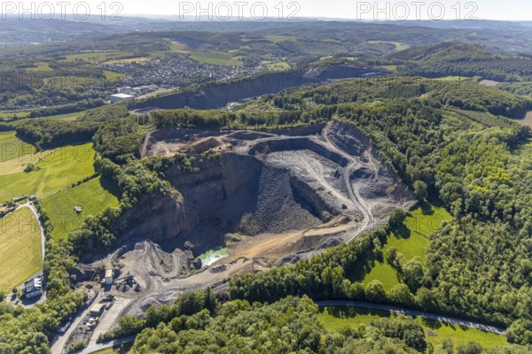 Aerial photo, quarry operation Herdringen Gebr. Neveling, Arnsberg, Sauerland, Hochsauerlandkreis, North Rhine-Westphalia, Germany, DE, Europe, aerial photo, aerial photography, aerial photography, quarry, overview, bird's-eye view, overview