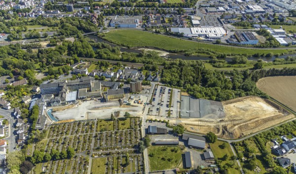 Aerial view, Hochsauerland Clinic, construction site, St. Petri Catholic Cemetery, Arnsberg, Sauerland, Hochsauerlandkreis, North Rhine-Westphalia, Germany, construction work, construction area, construction site, building plots, construction project, DE, Europe, healthcare, hospital, clinic, clinic centre, hospital, aerial view, aerial photography, aerial photography, medical facility, medical aid, emergency service, overview, bird's eye view, birds-eyes view, overview, medical care