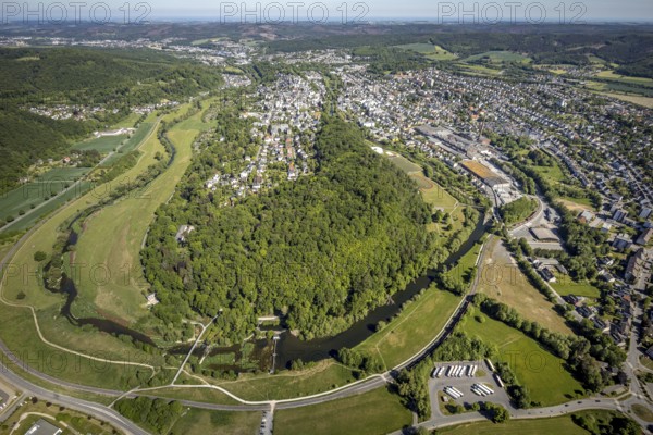 Aerial view, local view Wennigloh in forest area, Eichholz forest, river Ruhr, Ruhr loop, Arnsberg, Sauerland, Hochsauerlandkreis, North Rhine-Westphalia, Germany, DE, Europe, distant view, property tax, real estate, aerial view, aerial photography, aerial photography, nature reserve Eichholz, local view, Ruhraue, townscape, urban area, overview, bird's eye view, forest area, living and life, residential area, residential buildings, birds-eyes view, overview