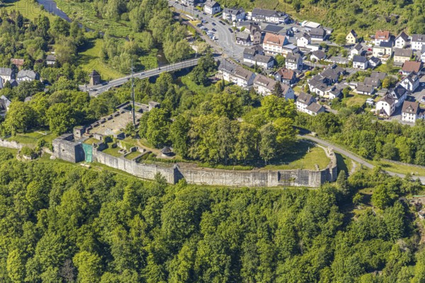 Aerial view, Arnsberg castle ruins, east tower, Arnsberg, Sauerland, Hochsauerlandkreis, North Rhine-Westphalia, Germany, castle, castle ruins, DE, Europe, aerial view, aerial photography, aerial photography, ruin, castle, Arnsberg castle, castle complex, castle hill, sight, overview, defence system, bird's-eye view, historical, overview