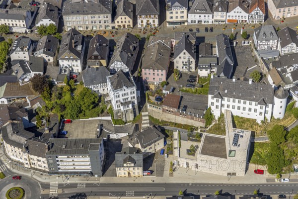 Aerial view, Groten Tower in the Old Town, Sauerland Museum, Arnsberg, Sauerland, Hochsauerlandkreis, North Rhine-Westphalia, Germany, Old Town, Old Town Tower, DE, monument protection, English Promenade, Europe, property tax, real estate, aerial view, aerial photography, aerial photography, museum, sight, tower, overview, bird's eye view, residential complex, living and life, residential area, residential buildings, quality of life, bird's eye view, overview
