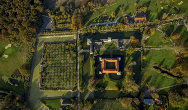 Aerial view, Golfclub Wasserschloss Westerwinkel, Schloss Westerwinkel, Herbern, Ascheberg, Münsterland, North Rhine-Westphalia, Germany, DE, Europe, birds-eyes view, aerial view, aerial photography, aerial photography, overview, bird's eye view, historical sight