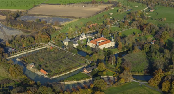 Aerial view, Golfclub Wasserschloss Westerwinkel, Schloss Westerwinkel, Herbern, Ascheberg, Münsterland, North Rhine-Westphalia, Germany, DE, Europe, birds-eyes view, aerial view, aerial photography, aerial photography, overview, bird's eye view, historical sight