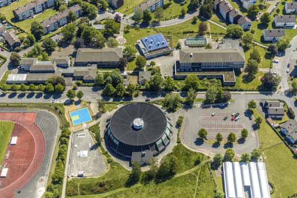 Aerial photo, round gymnasium, music school Attendorn, Hanseschule Attendorn, Attendorn, Sauerland, North Rhine-Westphalia, Germany, education, educational institution, DE, Europe, educational institute, aerial photo, aerial photography, aerial photography, school, sports facilities, sports hall, sports facility, overview, bird's eye view, birds-eyes view, overview
