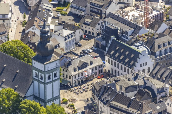 Aerial view, catholic church St. Johannes Baptist, Alter Markt, gastronomy, Südsauerlandmuseum, Attendorn, Sauerland, North Rhine-Westphalia, Germany, place of worship, outdoor gastronomy, Corona crisis, Corona measures, DE, Europe, religious community, place of worship, church, parish, denomination, culture, art, aerial view, aerial photography, aerial photography, museum, religion, overview, bird's eye view, birds-eyes view, overview