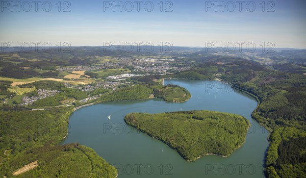 Aerial view, Gilberginsel, Biggesee, excursion boat on the Biggetalsperre, Attendorn, Sauerland, North Rhine-Westphalia, Germany, excursions, excursion boat, Biggetalsperre, DE, Europe, distant view, shapes and colours, leisure, island, aerial view, aerial photography, aerial photography, passenger boat Biggesee, lake, sailing boats, dam, overview, bird's-eye view, forest area, birds-eyes view, overview