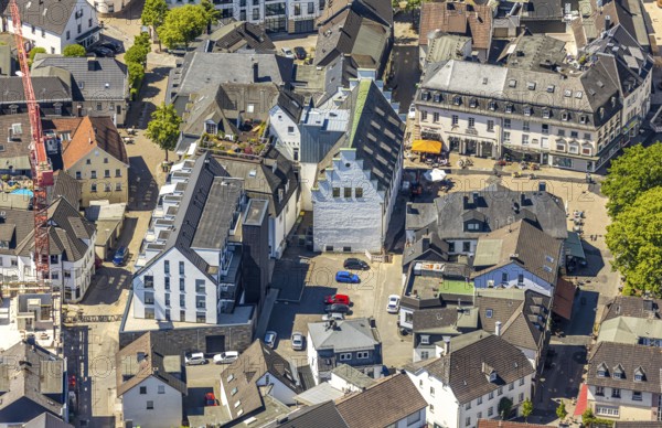 Aerial view, residential buildings Alter Markt, old town, roof garden, Attendorn, Sauerland, North Rhine-Westphalia, Germany, DE, Europe, property tax, real estate, aerial view, aerial photography, aerial photography, overview, bird's eye view, residential complex, living and living, residential area, residential buildings, housing estate, birds-eyes view, overview