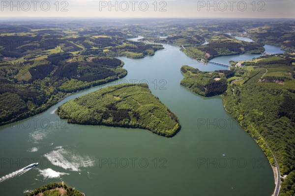 Aerial view, Gilberginsel, Biggesee, excursion boat on the Biggetalsperre, Attendorn, Sauerland, North Rhine-Westphalia, Germany, excursions, excursion boat, Biggetalsperre, DE, Europe, distant view, shapes and colours, leisure, island, aerial view, aerial photography, aerial photography, passenger boat Biggesee, lake, sailing boats, dam, overview, bird's-eye view, forest area, birds-eyes view, overview