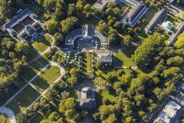 Aerial view, Bad Oeynhausen state bath, Wandelhalle, theatre in the park, spa gardens, Bad Oeynhausen, East Westphalia-Lippe, North Rhine-Westphalia, Germany, DE, Europe, Gollwitzer-Meier-Klinik, culture, art, aerial photography, aerial photography, OLWBUCH, OWL, OWL-Buch, East Westphalia, park, play, theatre, overview, events, venue, event location, bird's-eye view, birds-eyes view, cultural use, overview