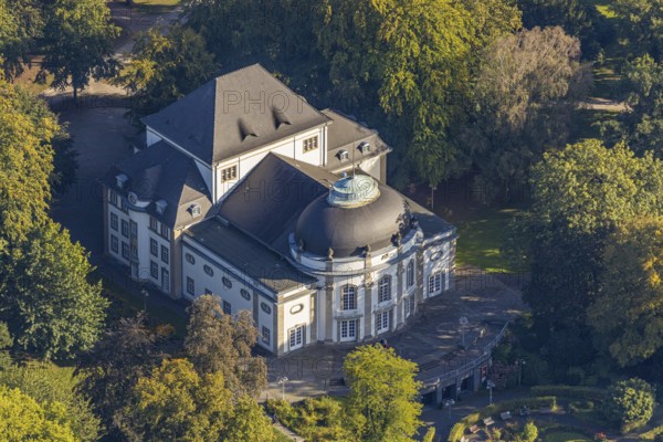 Aerial view, Bad Oeynhausen State Spa, Theatre in the Park, Bad Oeynhausen, East Westphalia-Lippe, North Rhine-Westphalia, Germany, DE, Europe, Im Kurgarten, culture, art, spa gardens, aerial view, aerial photography, aerial photography, OLWBUCH, OWL, OWL-Buch, East Westphalia, park, play, theatre, overview, events, venue, event location, bird's-eye view, birds-eyes view, cultural use, overview