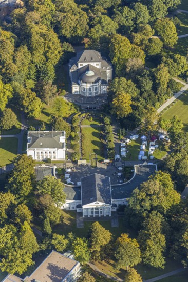 Aerial view, Bad Oeynhausen state bath, Wandelhalle, theatre in the park, spa gardens, Bad Oeynhausen, East Westphalia-Lippe, North Rhine-Westphalia, Germany, DE, Europe, in the spa gardens, culture, art, aerial view, aerial photography, aerial photography, OLWBUCH, OWL, OWL-Buch, East Westphalia, park, play, theatre, overview, events, venue, event location, bird's-eye view, birds-eyes view, cultural use, overview