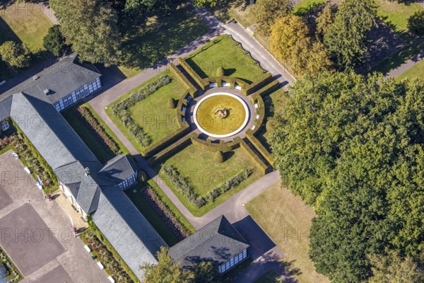 Aerial view, fountain arcades, fountain, Gräflicher Park Health & Balance Resort, Bad Driburg, East Westphalia-Lippe, North Rhine-Westphalia, Germany, Brunnenallee, DE, Europe, garden, restaurant, gastronomy, green trees, hotel, hotel facilities, hotel business, aerial photograph, aerial photography, aerial photography, OLWBUCH, OWL, OWL-Buch, East Westphalia, park, overview, bird's-eye view, overview