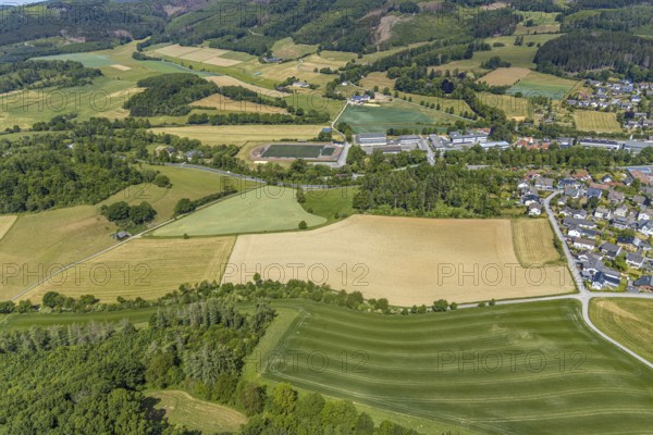 Aerial view, sports field SG Balve/Garbeck 23/21, triple gymnasium Balve, secondary school, community secondary school, Am Krumpaul, Balve, Sauerland, North Rhine-Westphalia, Germany, education, educational institution, DE, Europe, football pitch, football stadium, football club, secondary school, educational institute, aerial view, aerial photography, aerial photography, school, sport, sports facilities, sports field, sports facility, overview, bird's eye view, meadows and fields, birds-eyes view, overview