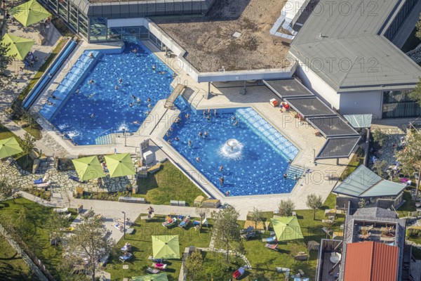 Aerial view, Börde Therme Bad Sassendorf, Sassendorf, Bad Sassendorf, Kreis Soest, North Rhine-Westphalia, Germany, bathing establishment, bathing resort, DE, Europe, outdoor pool, leisure, garden road, green areas, Kreis-Soest-Buch, KreisSoestBuch, spa gardens, aerial view, aerial photography, aerial photography, swimming pool, swimming pool, thermal bath, overview, bird's-eye view, overview