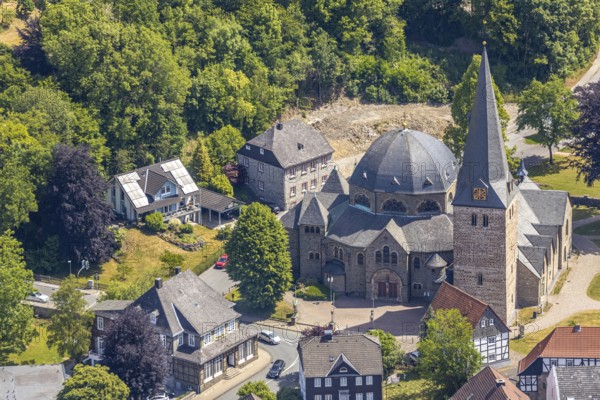 Aerial view, Church of St. Blasius, Balve, Sauerland, North Rhine-Westphalia, Germany, place of worship, DE, Europe, religious community, place of worship, church, parish, church square, denomination, aerial view, aerial photography, aerial photography, overview, bird's-eye view, overview