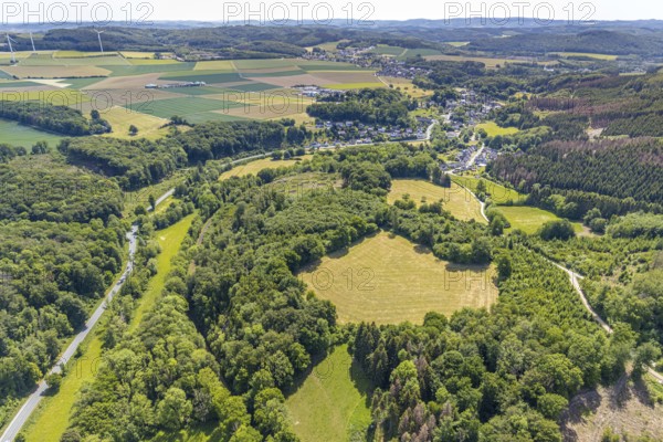 Aerial view, local view Ruthmecke, Volkringhausen, Balve, Sauerland, North Rhine-Westphalia, Germany, federal road 515, DE, Europe, distant view, Hameloh, hilly landscape, aerial photograph, aerial photography, aerial photography, overview, bird's-eye view, forest area, meadows and fields, birds-eyes view, overview