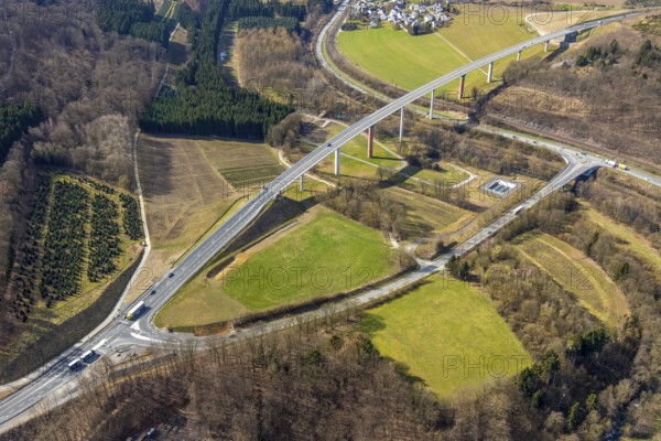 Aerial view, federal road B480n, Ruhrtalbrücke Bermecke, feeder road B7, Bestwig, North Rhine-Westphalia, Germany, motorway A46 extension, bridge, federal road B7, DE, Europe, aerial view, aerial photography, aerial photography, Sauerland, road traffic, overview, traffic, traffic volume, bird's eye view, birds-eyes view, overview