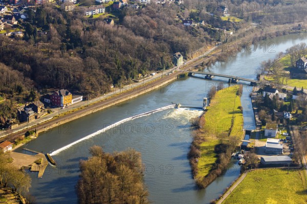 Aerial view, floating bridge Dahlhausen, river Ruhr, Dahlhausen, Hattingen, Ruhr area, North Rhine-Westphalia, Germany, Auf dem Stade, bridge, DE, Europe, island, aerial view, aerial photography, aerial photography, Ruhrschleuse Am Stade, overview, bird's eye view, birds-eyes view, overview