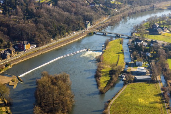 Aerial view, floating bridge Dahlhausen, river Ruhr, Dahlhausen, Hattingen, Ruhr area, North Rhine-Westphalia, Germany, Auf dem Stade, bridge, DE, Europe, island, aerial view, aerial photography, aerial photography, Ruhrschleuse Am Stade, overview, bird's eye view, birds-eyes view, overview