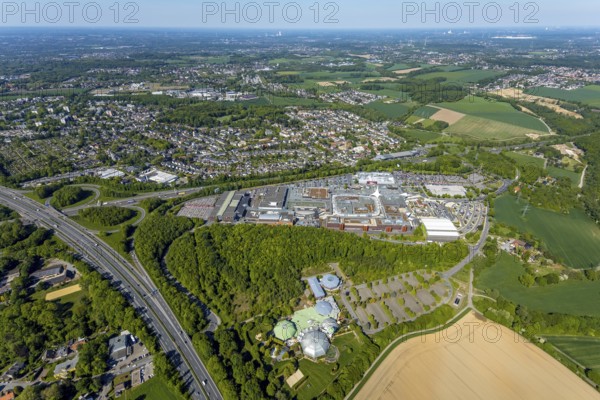 Aerial view, motorway junction Bochum, Ruhr Park shopping centre, Medi Therme, Bochum, Ruhr area, North Rhine-Westphalia, Germany, motorway A40, motorway A43, DE, shopping centre, shopping mall, shopping mile, shopping place, shopping centre, Europe, freight transport, freight traffic, aerial view, aerial photography, aerial photography, passenger traffic, shopping, shopping, road traffic, overview, traffic volume, bird's eye view, wellness facility, birds-eyes view, overview