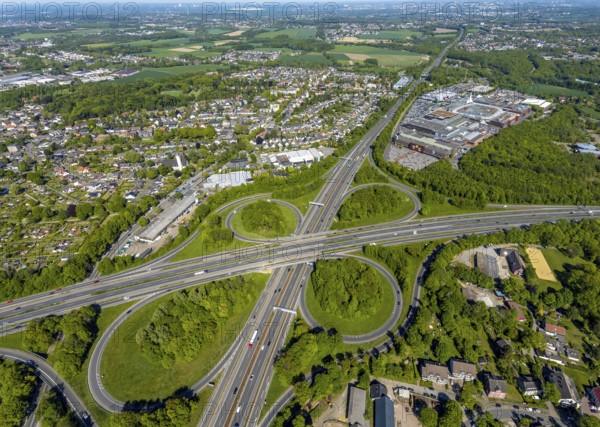 Aerial view, motorway junction Bochum, Ruhr Park shopping centre, Bochum, Ruhr area, North Rhine-Westphalia, Germany, motorway A40, motorway A43, DE, shopping centre, shopping mall, shopping mile, shopping place, shopping centre, Europe, freight transport, freight traffic, aerial view, aerial photography, aerial photography, passenger traffic, shopping, shopping, road traffic, overview, traffic volume, bird's eye view, birds-eyes view, overview