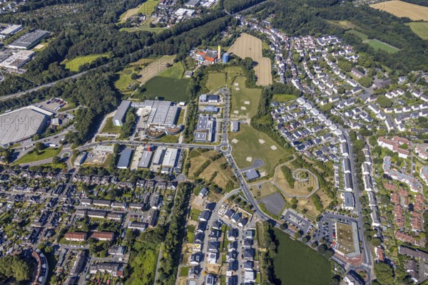 Aerial photo, industrial park Hiltrop, Bochum, Ruhr area, North Rhine-Westphalia, Germany, DE, Europe, birds-eyes view, aerial photo, aerial photography, aerial photography, overview, overview, bird's eye view, urban planning, reconstruction measures, construction site, overplanning