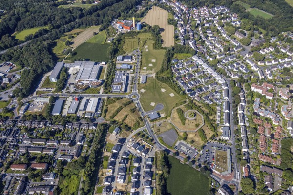 Aerial photo, industrial park Hiltrop, Bochum, Ruhr area, North Rhine-Westphalia, Germany, DE, Europe, birds-eyes view, aerial photo, aerial photography, aerial photography, overview, overview, bird's eye view, urban planning, reconstruction measures, construction site, overplanning