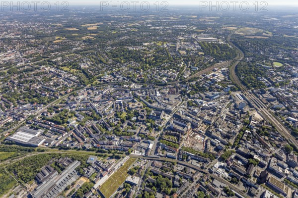 Aerial view, overview Bochum city centre from west to east with central station, Westring, Kruppwerke, Bochum, Ruhr area, North Rhine-Westphalia, Germany, DE, Europe, birds-eyes view, aerial photography, aerial photography, overview, bird's eye view, urban planning, reconstruction measures, construction site, overplanning