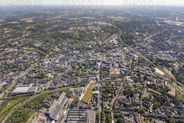Aerial view, overview Bochum city centre from west to east with central station, Westring, Kruppwerke, Bochum, Ruhr area, North Rhine-Westphalia, Germany, DE, Europe, birds-eyes view, aerial photography, aerial photography, overview, bird's eye view, urban planning, reconstruction measures, construction site, overplanning