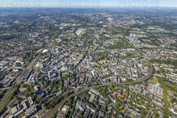 Aerial view, overview Bochum city centre from east to west with central station, Grumme, Bochum, Ruhr area, North Rhine-Westphalia, Germany, DE, Europe, birds-eyes view, aerial view, aerial photography, aerial photography, overview, bird's eye view, urban planning, reconstruction measures, construction site, overplanning