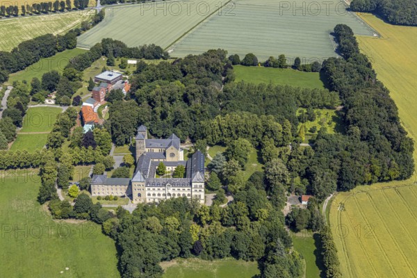 Aerial view, Benedictine Abbey Gerleve, Haus Ludgerirast educational institution, Gerleve, Billerbeck, Münsterland, North Rhine-Westphalia, Germany, Gerleve Abbey, abbey church, Benedictine monastery, DE, Europe, monastery, aerial view, aerial photography, aerial photography, overview, bird's-eye view, forest area, meadows and fields, birds-eyes view, overview