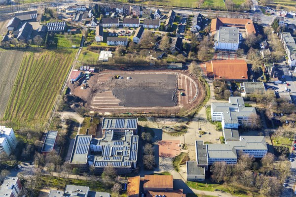 Aerial view, sports centre Westenfeld, construction site sports field, primary school Westenfeld, Hellweg-Schule Städt. Gymnasium, Maria-Sibylla-Merian-Gesamtschule, St.Nikolaus Kindergarten, Westenfeld, Bochum, Ruhr area, North Rhine-Westphalia, Germany, education, educational institution, DE, Europe, comprehensive school, primary school, primary tax, grammar school, real estate, kindergarten, teaching institute, aerial photograph, aerial photography, aerial photography, school, overview, bird's eye view, residential complex, living and life, residential area, residential buildings, housing estate, birds-eyes view, overview