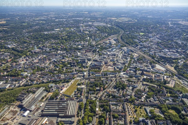 Aerial view, overview Bochum city centre from west to east with central station, Westring, Kruppwerke, Bochum, Ruhr area, North Rhine-Westphalia, Germany, DE, Europe, birds-eyes view, aerial photography, aerial photography, overview, bird's eye view, urban planning, reconstruction measures, construction site, overplanning