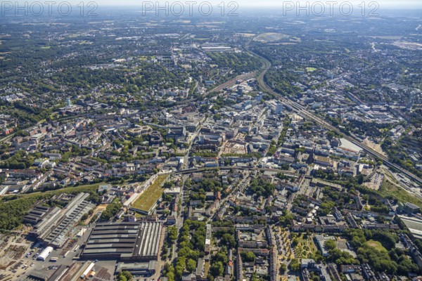 Aerial view, overview Bochum city centre from west to east with central station, Westring, Kruppwerke, Bochum, Ruhr area, North Rhine-Westphalia, Germany, DE, Europe, birds-eyes view, aerial photography, aerial photography, overview, bird's eye view, urban planning, reconstruction measures, construction site, overplanning