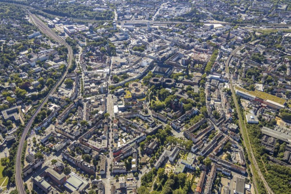 Aerial view, overview Bochum city centre from north to south with central station, mining museum, Hamme, Bochum, Ruhr area, North Rhine-Westphalia, Germany, DE, Europe, birds-eyes view, aerial photography, aerial photography, overview, bird's eye view, urban planning, reconstruction measures, construction site, overplanning