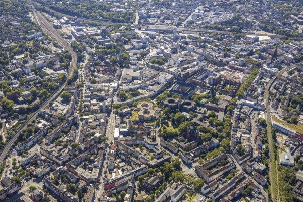 Aerial view, overview Bochum city centre from north to south with central station, mining museum, Hamme, Bochum, Ruhr area, North Rhine-Westphalia, Germany, DE, Europe, birds-eyes view, aerial photography, aerial photography, overview, bird's eye view, urban planning, reconstruction measures, construction site, overplanning