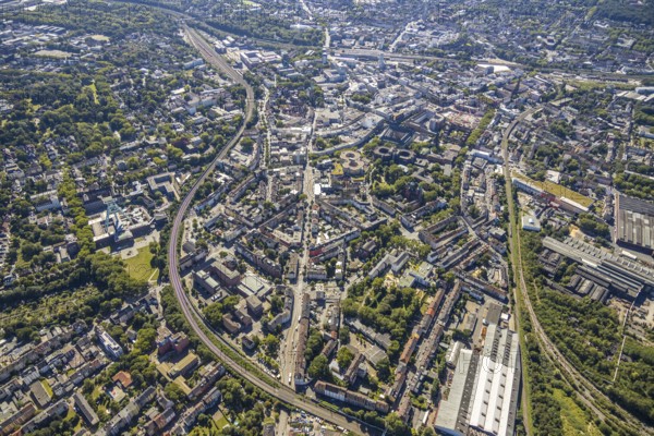 Aerial view, overview Bochum city centre from north to south with central station, mining museum, Hamme, Bochum, Ruhr area, North Rhine-Westphalia, Germany, DE, Europe, birds-eyes view, aerial photography, aerial photography, overview, bird's eye view, urban planning, reconstruction measures, construction site, overplanning