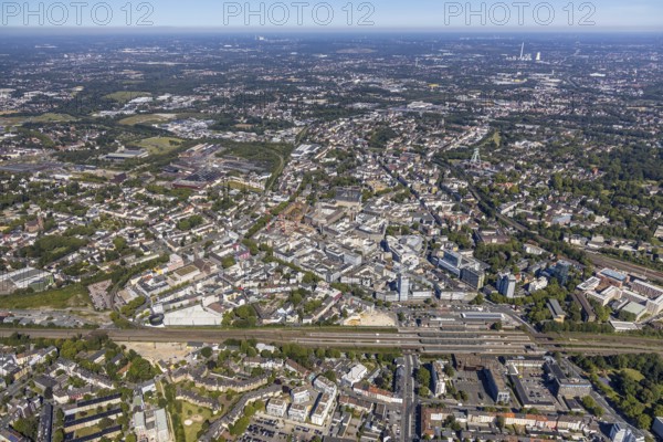 Aerial view, overview Bochum city centre from south to north with central station, south inner city, Bochum, Ruhr area, North Rhine-Westphalia, Germany, DE, Europe, birds-eyes view, aerial view, aerial photography, aerial photography, overview, bird's eye view, urban planning, reconstruction measures, construction site, overplanning