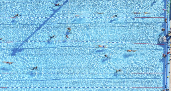 Schwimmverein Blau-Weiß Bochum 1896 e. V., outdoor swimming pool Am Wiesengrund, swimming pool, water gymnastics, Wiemelhausen, Bochum, Ruhr area, North Rhine-Westphalia, Germany, DE, Europe, aerial view, birds-eyes view, aerial photography, aerial photography, overview, overview, bird's eye view, blue water, outdoor pool, bathers, swimmers, leisure time