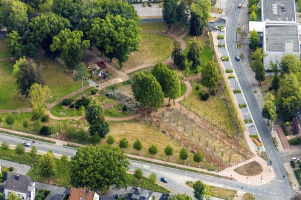 Aerial view, construction site park memorial, Westenfeld, Bochum, Ruhr area, North Rhine-Westphalia, Germany, building, Bochum-Wattenscheid, DE, monument protection, memorial, Europe, green area, green belt, aerial view, aerial photography, aerial photography, park, park complex, park complex memorial, sight, district Wattenscheid, overview, bird's eye view, Wattenscheid, old trees, birds-eyes view, overview