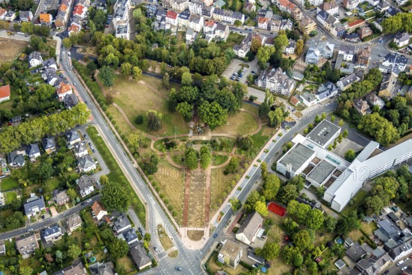 Aerial view, construction site park memorial, Westenfeld, Bochum, Ruhr area, North Rhine-Westphalia, Germany, construction work, construction area, construction site, construction measure, construction project, construction site, building, Bochum-Wattenscheid, Bußmannsweg, DE, monument protection, memorial, renewal, Europe, green area, green belt, aerial view, aerial photography, aerial photography, park, park, park memorial, sight, Wattenscheid district, overview, bird's-eye view, Wattenscheid, old trees, birds-eyes view, overview