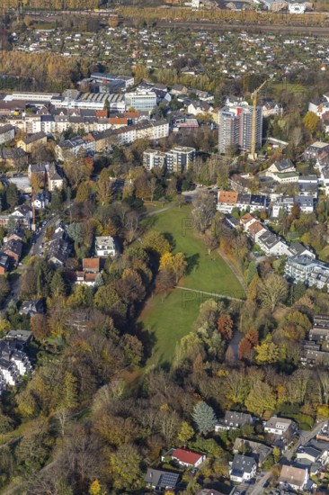 High-rise redevelopment, Kulmer Straße, Südinnenstadt, Bochum, Ruhr area, North Rhine-Westphalia, Germany, DE, Europe, property tax, real estate, aerial view, aerial photograph, aerial photography, aerial photography, park, overview, bird's-eye view, housing estate, living and living, residential area, residential buildings, quality of living, residential neighbourhood, housing estate, birds-eyes view, overview