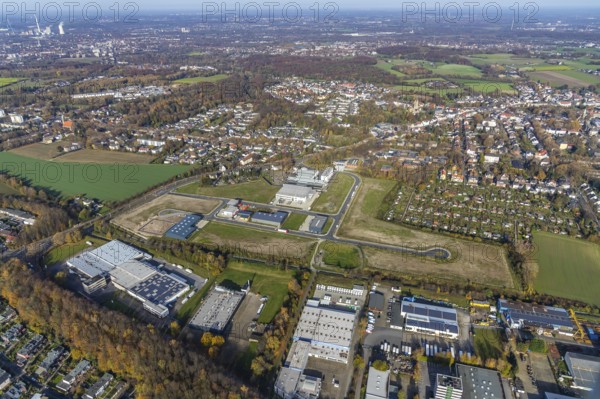 Construction site new building commercial area An der Salzstraße, district Hiltrop, Bochum, Ruhr area, North Rhine-Westphalia, Germany, railway tracks, BÄKO WEST eG, DE, EnergieEffizienzZentrum Bochum, Europe, community garden, commercial enterprises, commercial area, commercial area, commercial park, commercial site, commercial use, industrial area, industrial building, industrial site, allotment garden, allotment garden site, allotment garden association, allotment garden association Friedlicher Nachbar Bochum-Gerthe, allotment garden association, Lothringer Allee, aerial view, aerial photograph, aerial photography, aerial photography, PATTBERG Maschinenbauteile GmbH, allotment garden, overview, bird's-eye view, overview