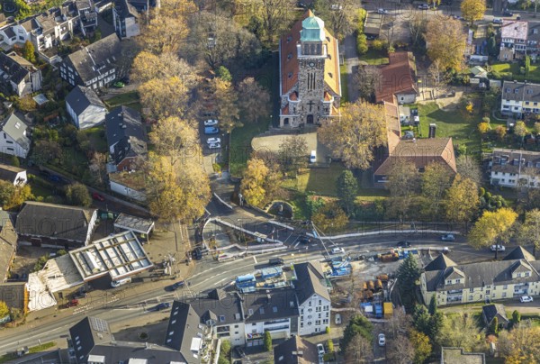 Evang. Erlöserkirche Bochum-Hiltrop, Bergen, road works Frauenlobstraße corner Wiescherstraße, Bochum, Ruhr area, North Rhine-Westphalia, Germany, An der Hiltroper Kirche, place of worship, construction work, building, construction area, building site, building plots, construction project, construction project, construction site, DE, Europe, religious community, place of worship, holy place, church, parish, denomination, aerial view, aerial photograph, aerial photography, aerial photography, religion, religious site, overview, bird's-eye view, overview